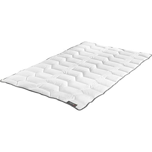 Badenia Bettcomfort Steppbett Trendline Basic leichte Bettdecke für den Sommer, kochwaschbar bis 95 Grad, 135 x 200 cm, Öko- Tex zertifiziert, Made in Germany
