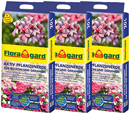 Floragard Aktiv Pflanzenerde für Balkon und Geranien 3 x 20 l