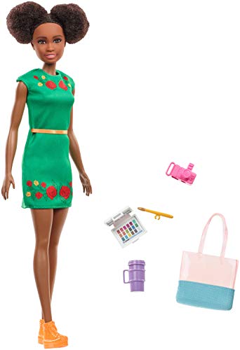 Barbie GBH92 - Travel Nikki Puppe, Puppen Spielzeug ab 3 Jahren