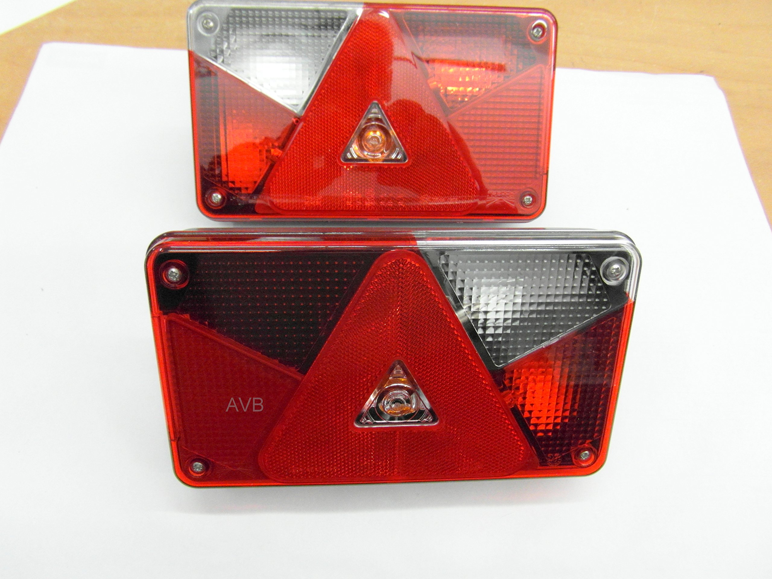 TXP:360 Paket Aspöck Multipoint 5 - Lampen Set - rechts + Links, 13 polig mit Rückfahrscheinwerfer