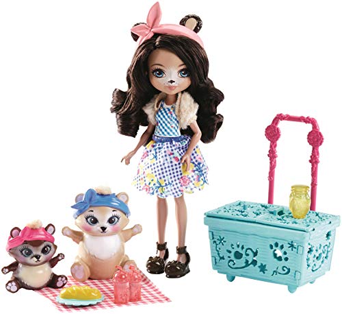 Mattel Enchantimals FCC64 - Themenpack Bären-Picknick mit Bärenmädchen Bren Bear Puppe und zwei Tierfreunden
