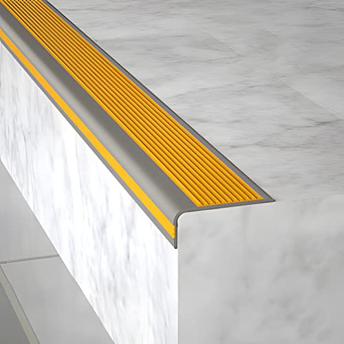 NUACOS PVC Treppenkantenprofil Selbstklebend Winkelprofil Anti-Rutsch Treppenkante, DIY-freies Schneiden, rutschfest, kollisionssicher, für Drinnen und Draußen,Gelb,150cm