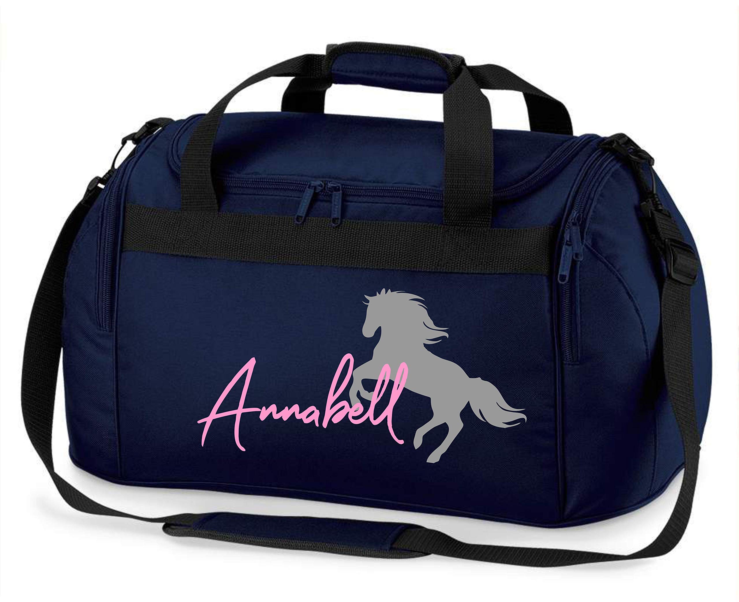 Reittasche mit Namensdruck personalisiert | Motiv aufsteigendes Pferd mit Name | Trage- und Sporttasche für Mädchen zum Reiten in vielen Farben verfügbar (dunkelblau) 54 x 28 x 25 cm