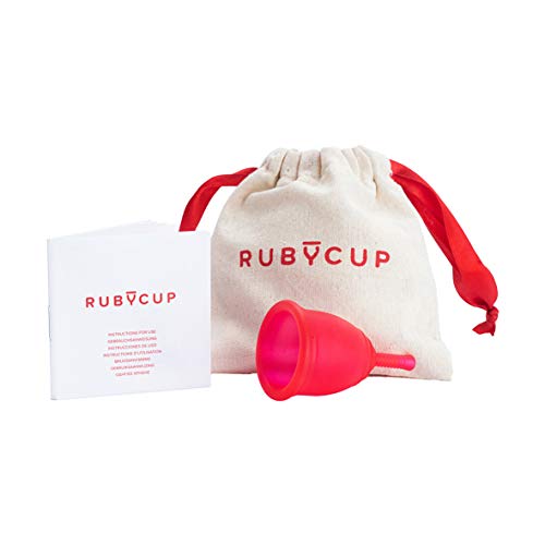 Ruby Cup Hypoallergene Menstruationstasse, Größe S (klein, leichte Periode), Rot, ideal für Anfänger, praktische und zuverlässige Alternative zu Tampons/Einlagen