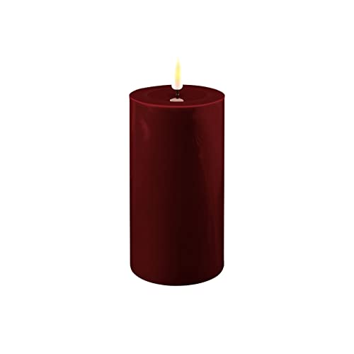 LED Kerze Deluxe Homeart, Indoor LED-Kerze mit realistischer Flamme auf einem Echtwachsspiegel, warmweißes Licht - (Burgogne Rot)