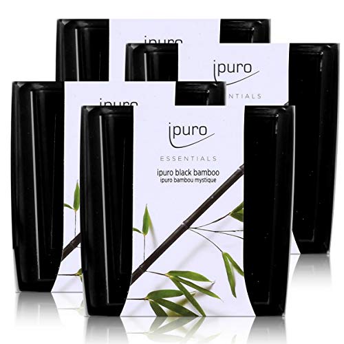 Essentials by Ipuro Duftkerze black bamboo 125g - Kräftig, grüne Frische vereint mit einer holzigen Nuance – ein herb-frischer Duft (4er Pack)