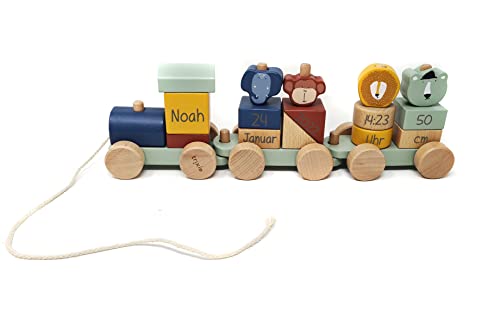 Elfenstall personalisierter Holz Zug Steckzug Eisenbahn Lokomotive von Trixie Baby mit Namen und Geburtsdaten