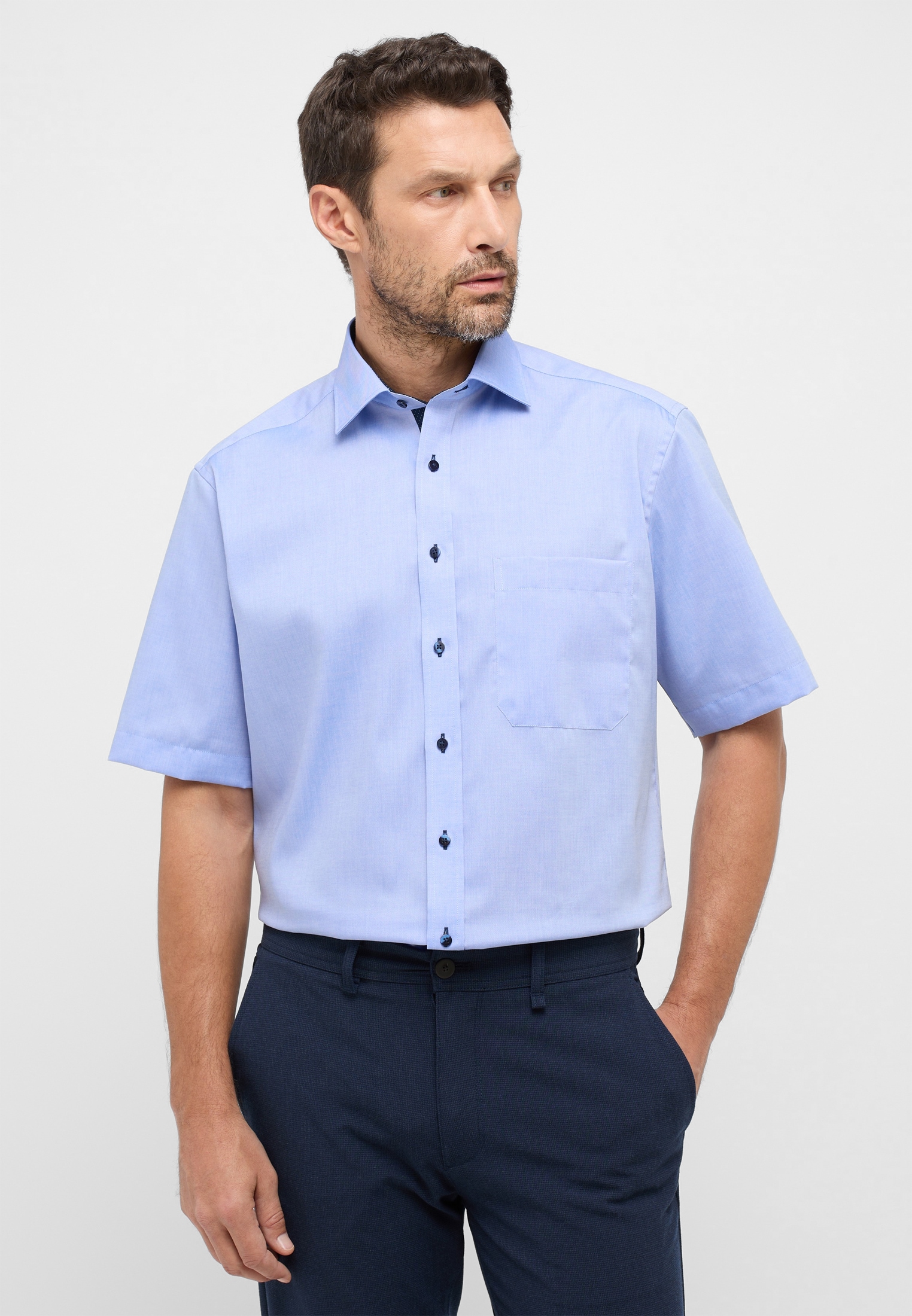 eterna Comfort Fit Hemd Halbarm mit Brusttasche Oxford blau Größe 40