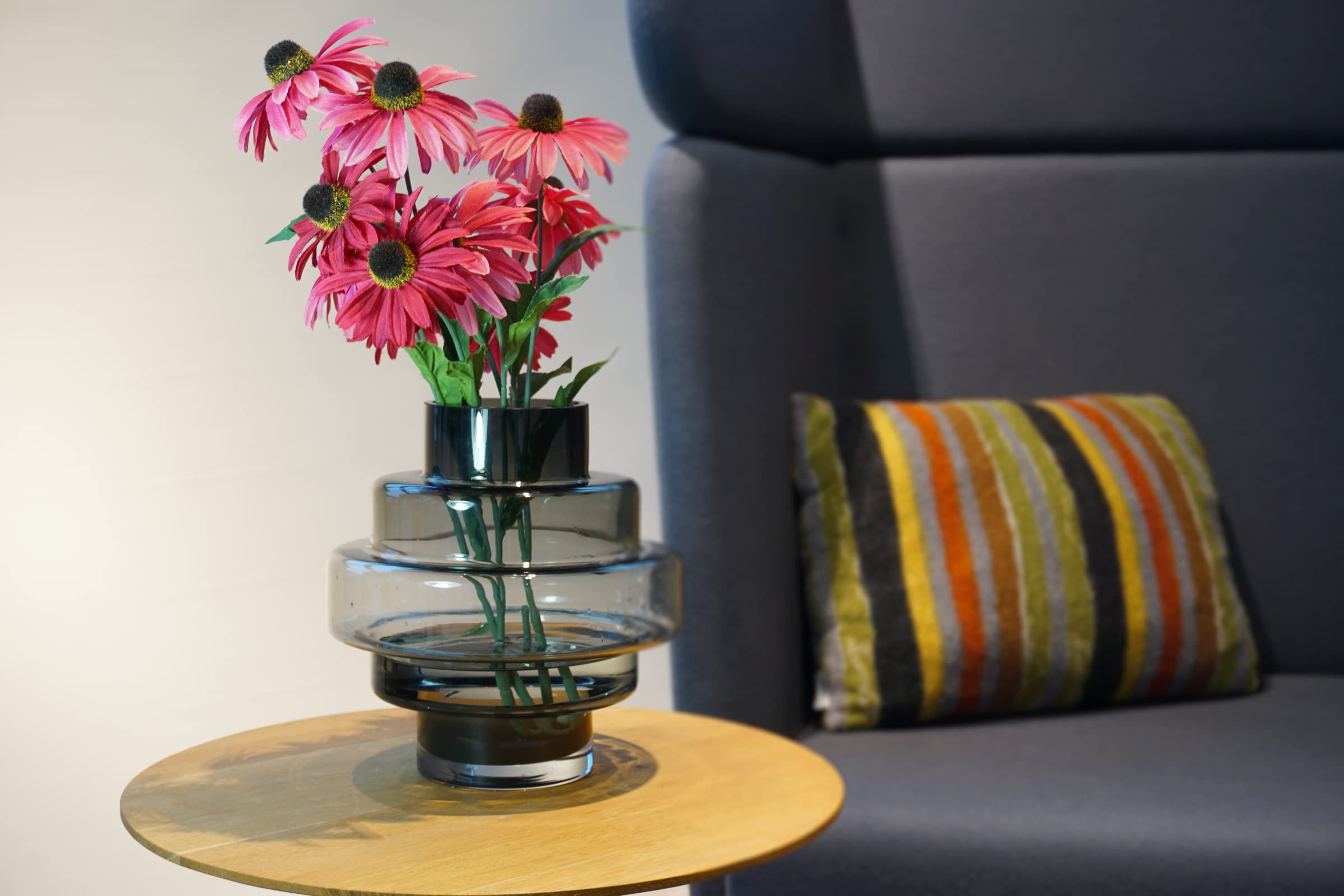 Philippi - City Vase - RetroStyle kombiniert mit aktuellem Design - Ideal für Bunte Blumensträuße - in 2 Größen (Größe L)