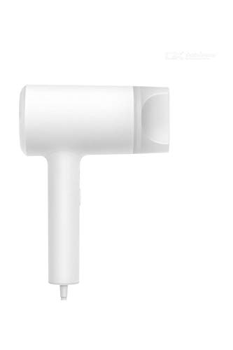 Der Xiaomi Mi Ionic Haartrockner trocknet schnell und verhindert Feuchtigkeitsverlust bei weißem Haar