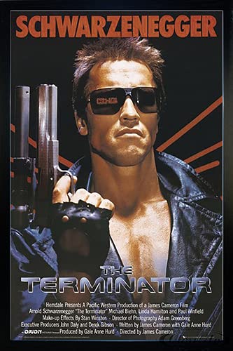 Close Up Terminator Poster (66x96,5 cm) gerahmt in: Rahmen schwarz
