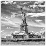 ARTland Glasbilder Wandbild Glas Bild einteilig 20x20 cm Quadratisch New York Skyline Statue Figur Symbol Freiheitsstatue Monochrom USA Amerika S8VW