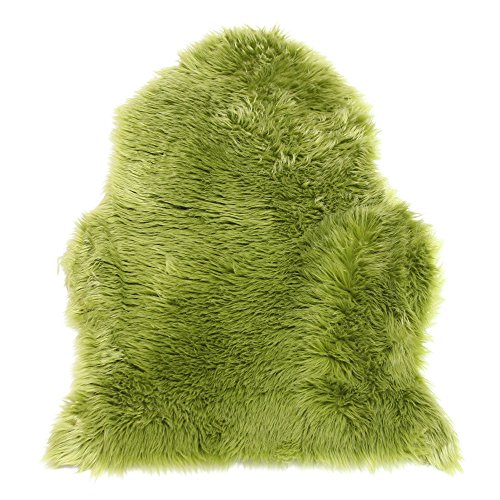 FRANK FLECHTWAREN Kunst-Fell in trendigem Grün aus 100% Polyester