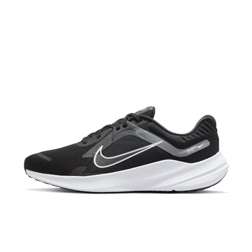 Nike Herren Quest 5 Sneaker, Black White Smoke Grey Dk Smoke Grey, 42 EU
