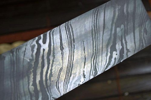 Damaszener Stahl zur Messerherstellung, über 200 Schichten, 254 * 38 * 4,0 mm