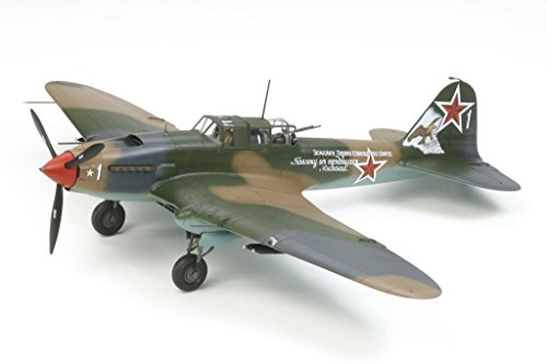 Tamiya 300061113 - 1:48 WWII Rus. Ilyushin LI-2 Shturmovik