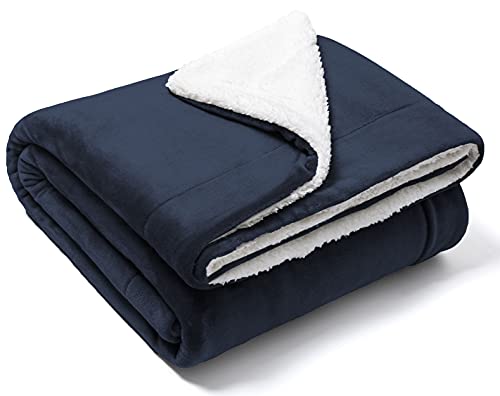 Decke Sofa Kuscheldecke 210x240 cm - Warm Sherpa Sofaüberwurf Decke - Dicke Sofadecke Couchdecke Oeko-TEX® Zertifiziert - Flauschige Wohndecke für Couch - Blau