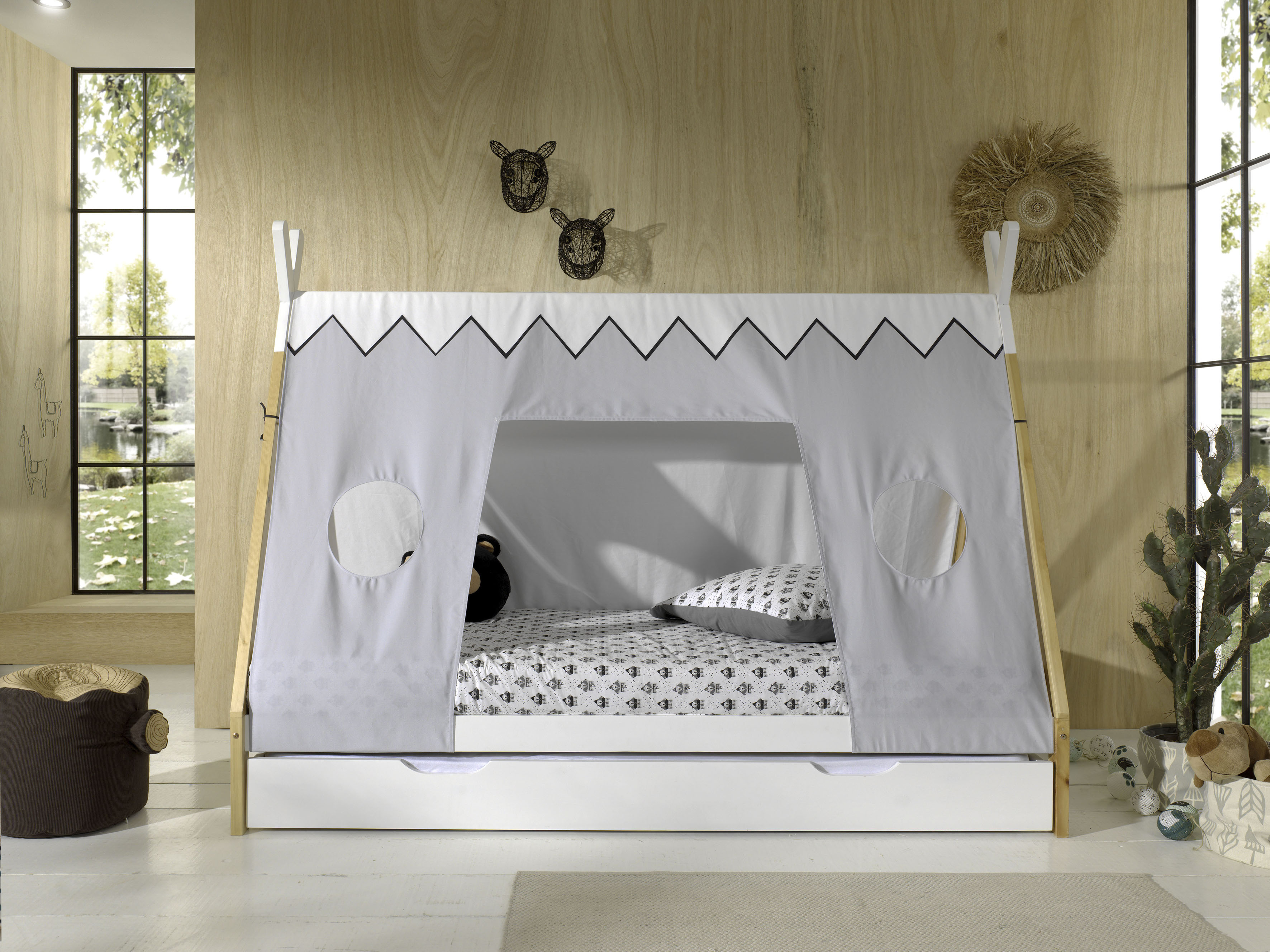 Vipack Kinderbett "Tipi", mit Rolllattenrost und Zeltdach, wahlweise mit Schublade