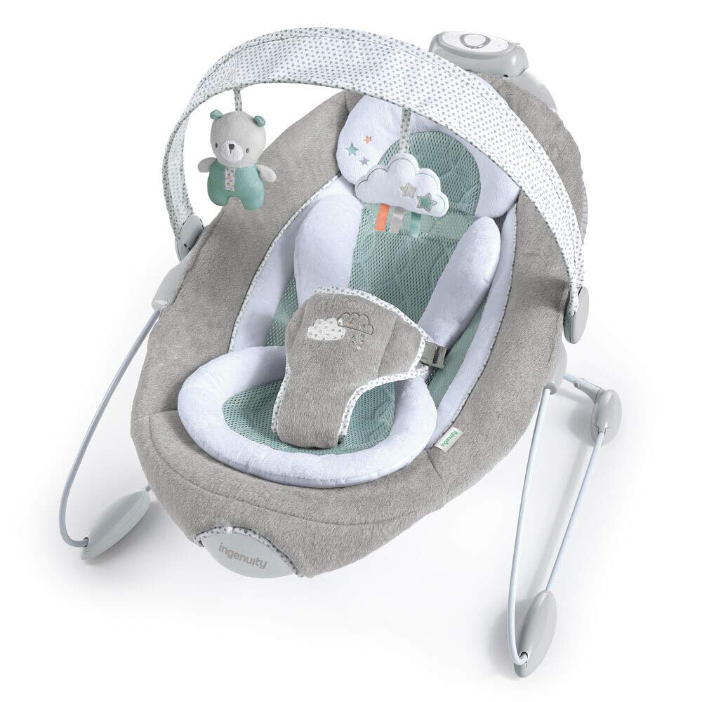 Ingenuity Pemberton, automatische Babywippe mit zwei Stufen, Sicherheitsgurt, luftdurchlässigem Material und 2 Plüschtieren