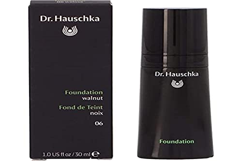 Dr. Hauschka - Foundation (06 walnut)