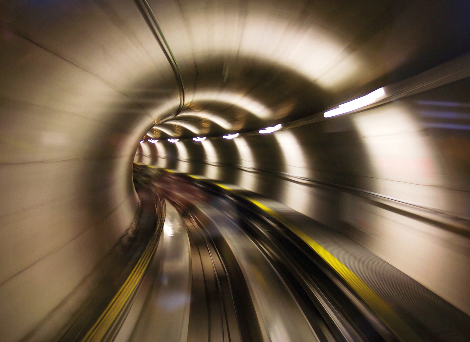 Papermoon Fototapete "Underground Tunnel"