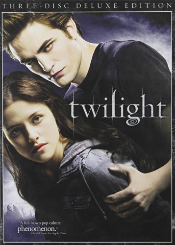 Twilight (Three-Disc Deluxe Edition) by Robert Pattinson