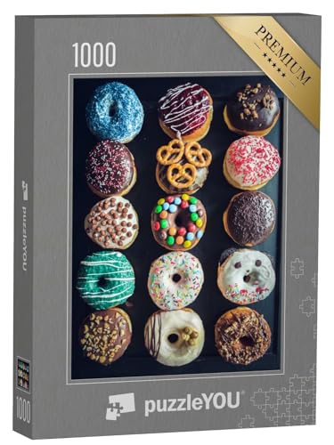 puzzleYOU: Puzzle 1000 Teile „Süße glasierte Donuts Werden auf dem Tisch serviert“