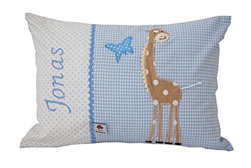 Glückspilz Namenskissen Babykissen I Giraffe I mit Namen personalisiert I Geschenk zu Geburt, Taufe oder Geburtstag (Hellblau, 25 x 35 cm)