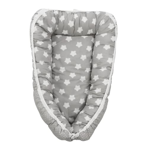 Puckdaddy Babynest Finja - Babynestchen mit Sterne Muster in Grau, multifunktionales Kuschelnest für Babys & Neugeborene, Reisebett für Säuglinge aus 100% Baumwolle