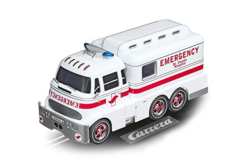 Carrera 20030943 Ambulanz