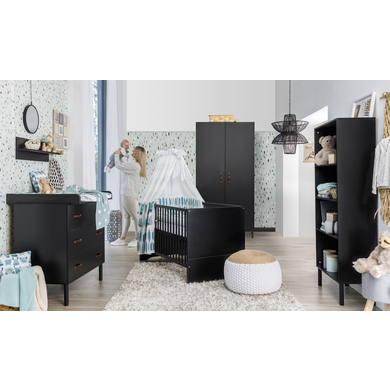 Schardt Babyzimmer-Komplettset Camiel Black, (Set, 3 St.), Made in Germany; mit Kinderbett mit Umbauseiten, 2-trg. Schrank und Wickelkommode
