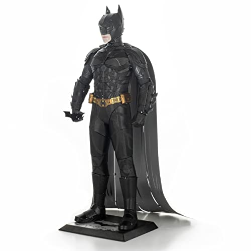 Fascinations ICX2005 Metal Earth Metallbausätze - Batman The Dark Knight, lasergeschnittener 3D-Konstruktionsbausatz, 3D Metall Puzzle, DIY Modellbausatz mit 2.75 Metallplatinen, ab 14 Jahre