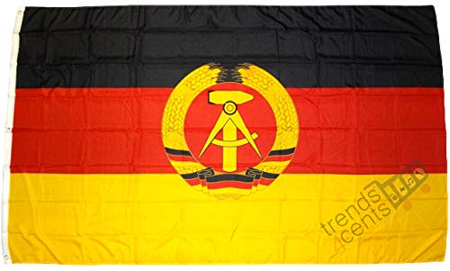 Top Qualität - Flagge DDR Deutsche Demokratische Republik Osten Ost Fahne, 250 x 150 cm, EXTREM REIßFEST, Keine BILLIG-CHINAWARE, Stoffgewicht ca. 100 g/m², sehr robust, extra starke Messing-Ösen
