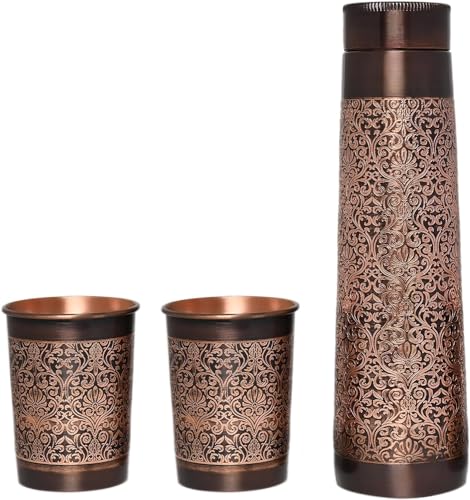 Kupfer-Wasserflasche mit 2 Trinkgläsern, Blumenmuster, helle Hausform für Ayurveda gesundheitliche Vorteile