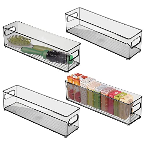 mDesign 4er-Set Ablagebox mit integrierten Griffen – platzsparende Aufbewahrungsbox mit ansprechendem Design – ideal zur Kosmetikaufbewahrung im Bad – rauchgrau