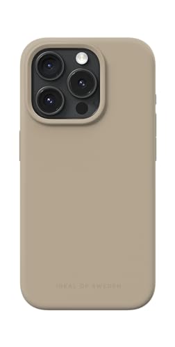 IDEAL OF SWEDEN Griffige Silikon-Handyhülle mit Einer glatten Haptik und leichtem Gefühl - Schützende stoßfeste Hülle in trendigen Farbdesigns, Kompatibel mit iPhone 15 Pro (Beige)