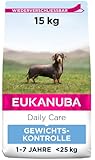 Eukanuba fettarmes Hundefutter für mittelgroße Hunde, Trockenfutter mit Huhn (1 x 15 kg)
