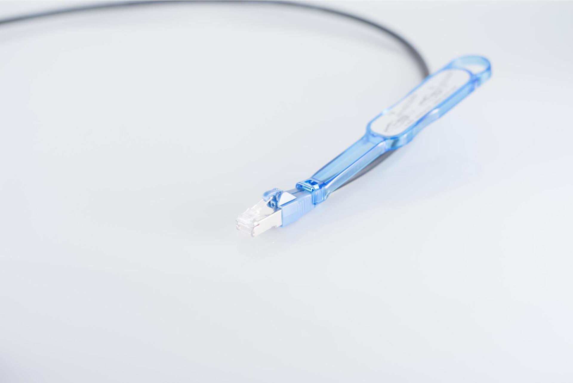 S/CONN maximum connectivity Netzwerkkabel-Patchkabel CAT 6a easy pull, grau, 0,5m (08-27010)