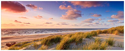 Wallario Glasbild Abendspaziergang am Strand - Sonnenuntergang über dem Meer - 32 x 80 cm in Premium-Qualität: Brillante Farben, freischwebende Optik