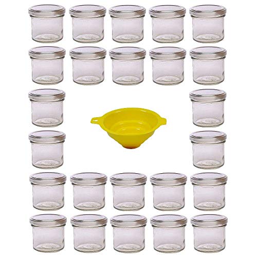 Viva Haushaltswaren - 24 x Marmeladenglas 125 ml mit silberfarbenem Verschluss, runde Sturzgläser als Einmachgläser, Gewürzgläser, Glasdosen etc. verwendbar (inkl. Trichter)