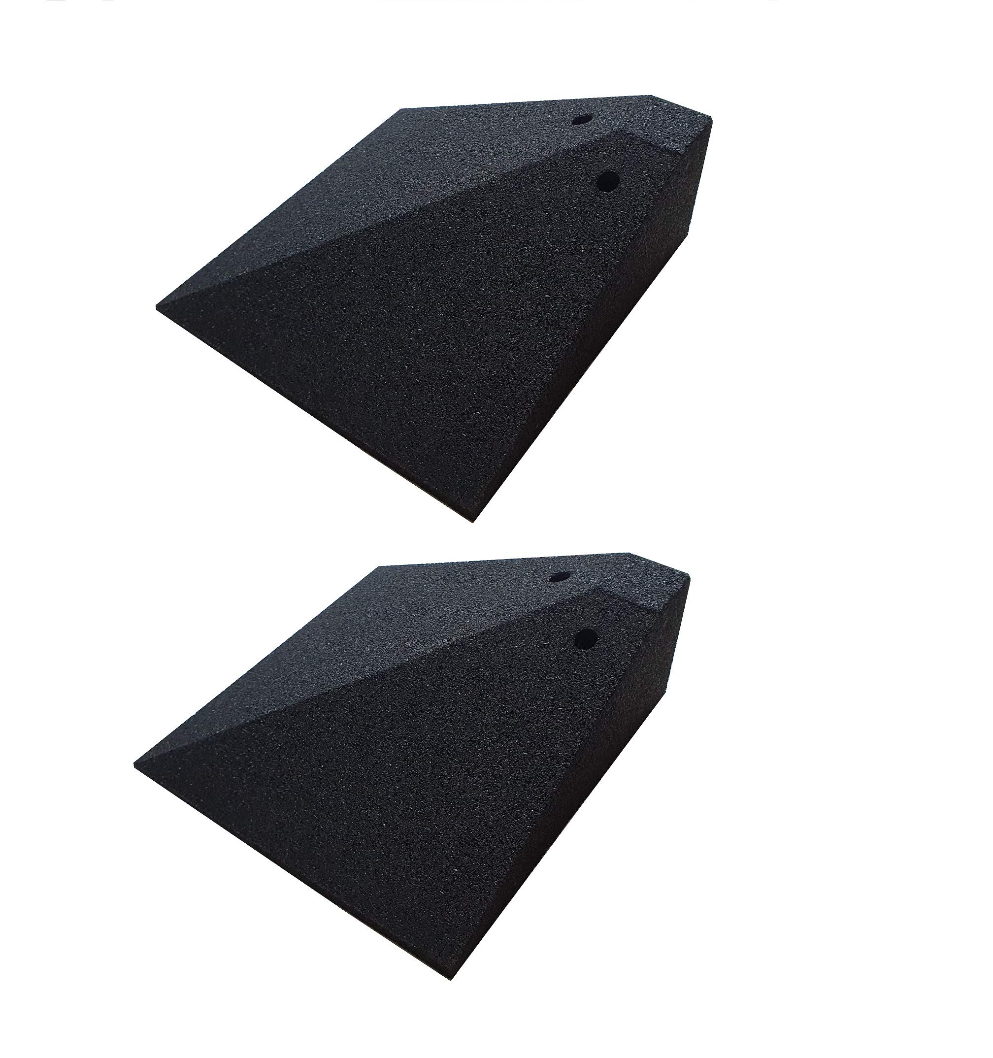 Bepco Bordsteinkanten-Rampe Eckelement-Set (2 Stück) – Schrägen zum seitlichen überfahren + 4 Befestigungen, mit eingelagerten Unterlegscheiben zur Befestigung (25 x 25 x 8 cm)