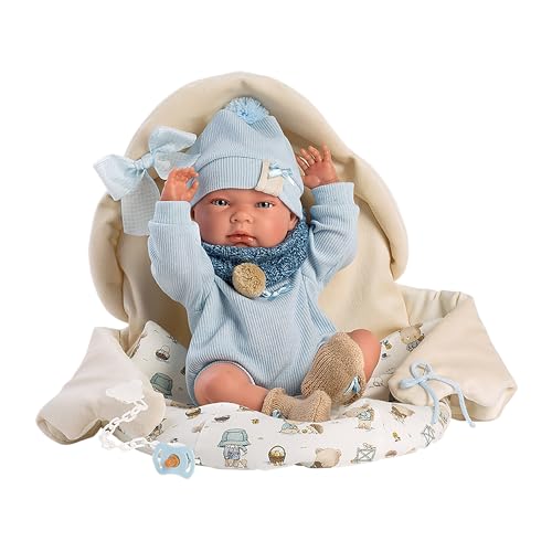 Llorens 1073885 Puppe Nico mit blauen Augen, Babypuppe mit Vinyl Körper, Puppenjunge inkl. Kuschelsack, 40 cm