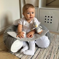 Nuby Pinguin Sit-Me-Up Babysitz aufblasbarer Sitz- und Spielboden mit Tablett und Baby-Spielzeug