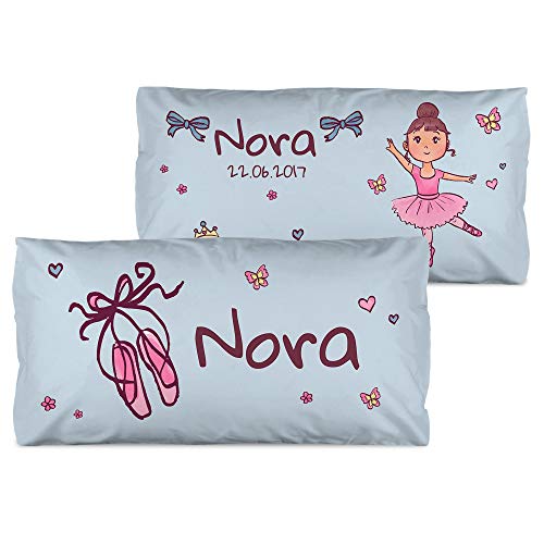 Lolapix Kopfkissen Mädchen Personalisiert mit Name. Geschenke für Kinder. Füllung enthalten. Verschiedene Designs zur Auswahl. Verschiedene Größen zur Auswahl. Rosa Ballerina