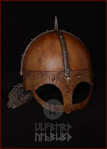 Der Gjermundbu Helm mit vernieteter Brünne, Gr. M