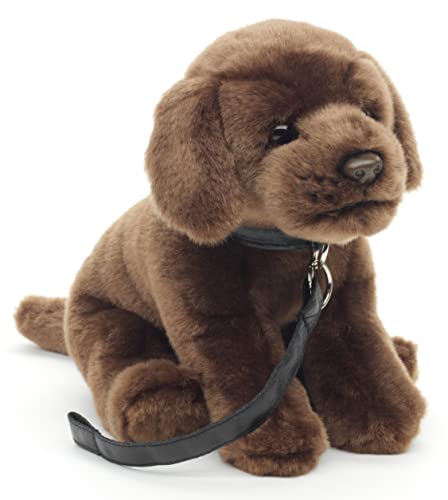 Uni-Toys - Labrador Welpe (braun), mit Leine - 23 cm (Höhe) - Plüsch-Hund - Plüschtier, Kuscheltier