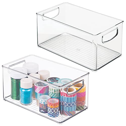 mDesign 2er-Set Aufbewahrungsbox für Bastelbedarf – vielseitig verwendbarer Behälter mit Griffen – Box für Glasperlen, Moosgummi, Wolle oder Stoffbänder – durchsichtig