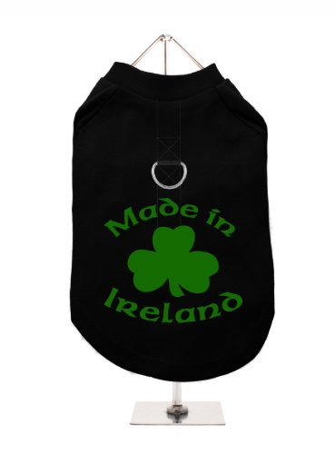 "St. Patrick: hergestellt in Irland" UrbanPup Hunde T-Shirt (schwarz/grün)