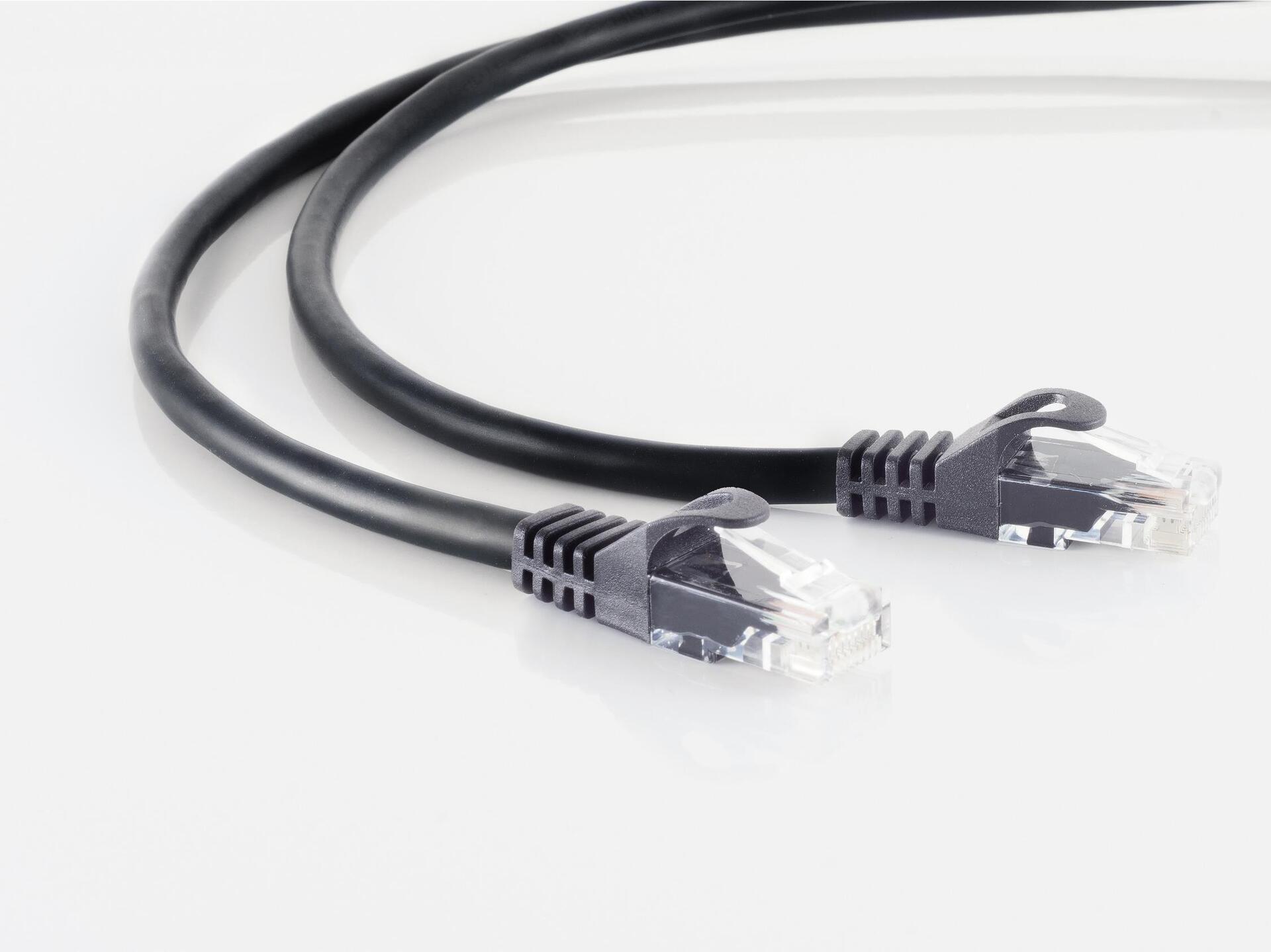 S/CONN maximum connectivity Netzwerkkabel-RJ45 Patchkabel U/UTP mitCat.7 Rohkabel schwarz 7,5m (08-35065)