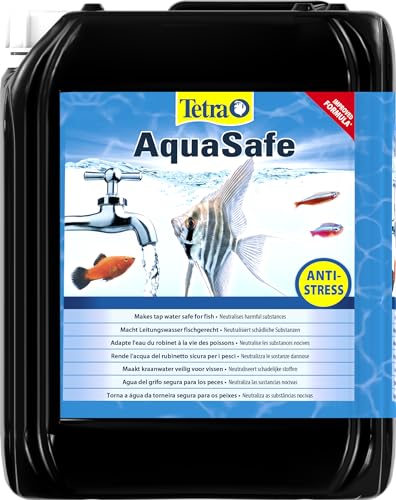 Tetra AquaSafe, Qualitäts-Wasseraufbereiter für fischgerechtes und naturnahes Aquariumwasser, 5 Liter Flasche